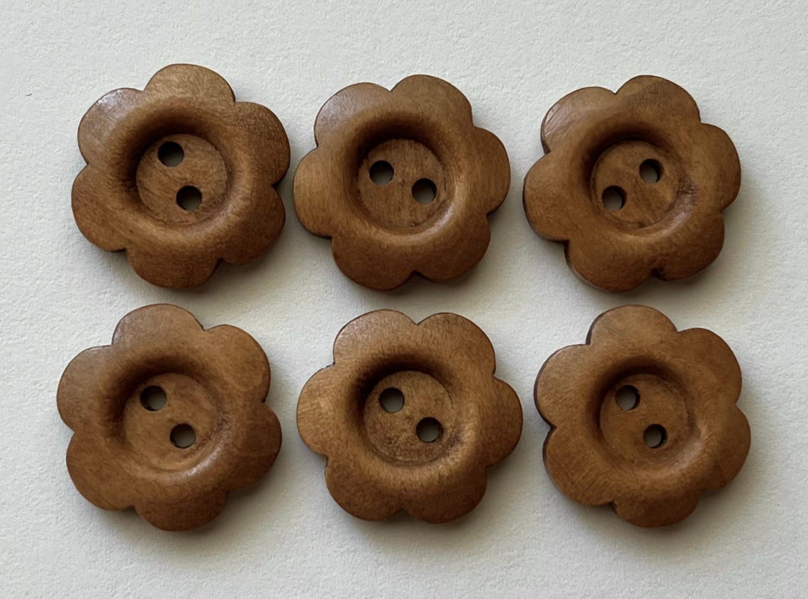 Rustic Brown Flower Wooden Buttons, 20mm Sewing Supplies
